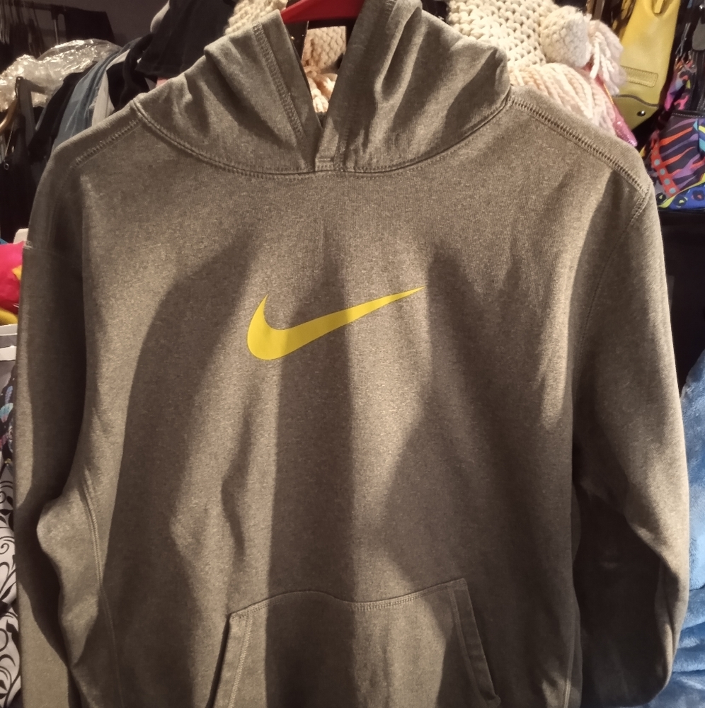 NIKE THERMA FIT HOODIE